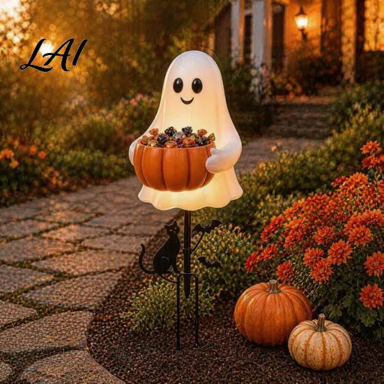 Spöke med Godisskål och Markspett för Halloween