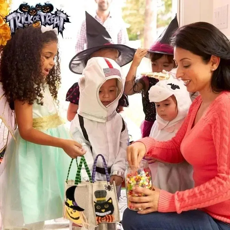 Halloween Godisväska i Linne – Pumpa, Häxa, Svart Katt, Dödskalle