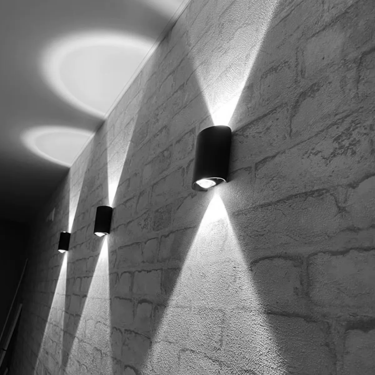 Vattentät LED-vägglampa